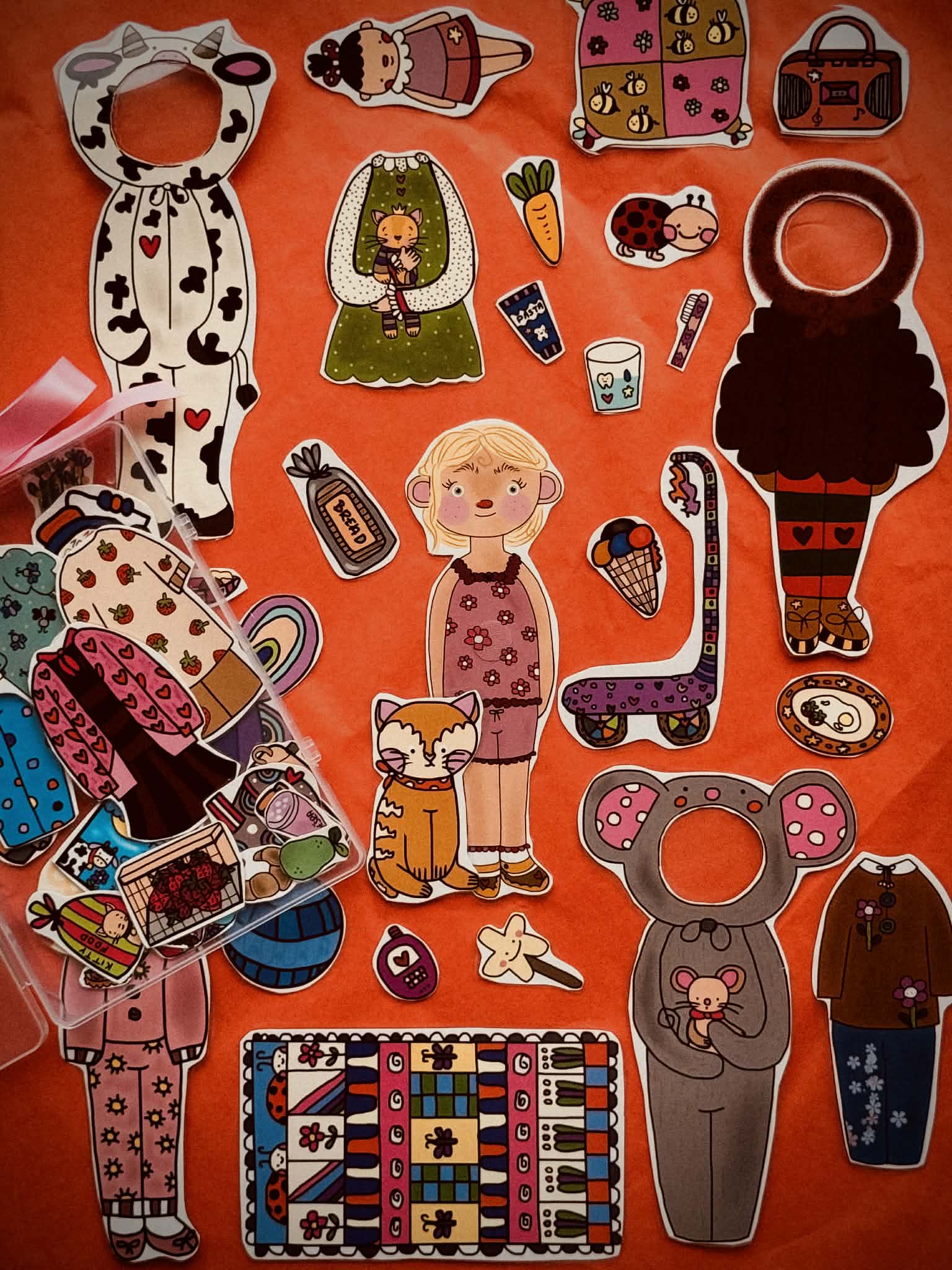 SeciHouse - Paper World - Image 5